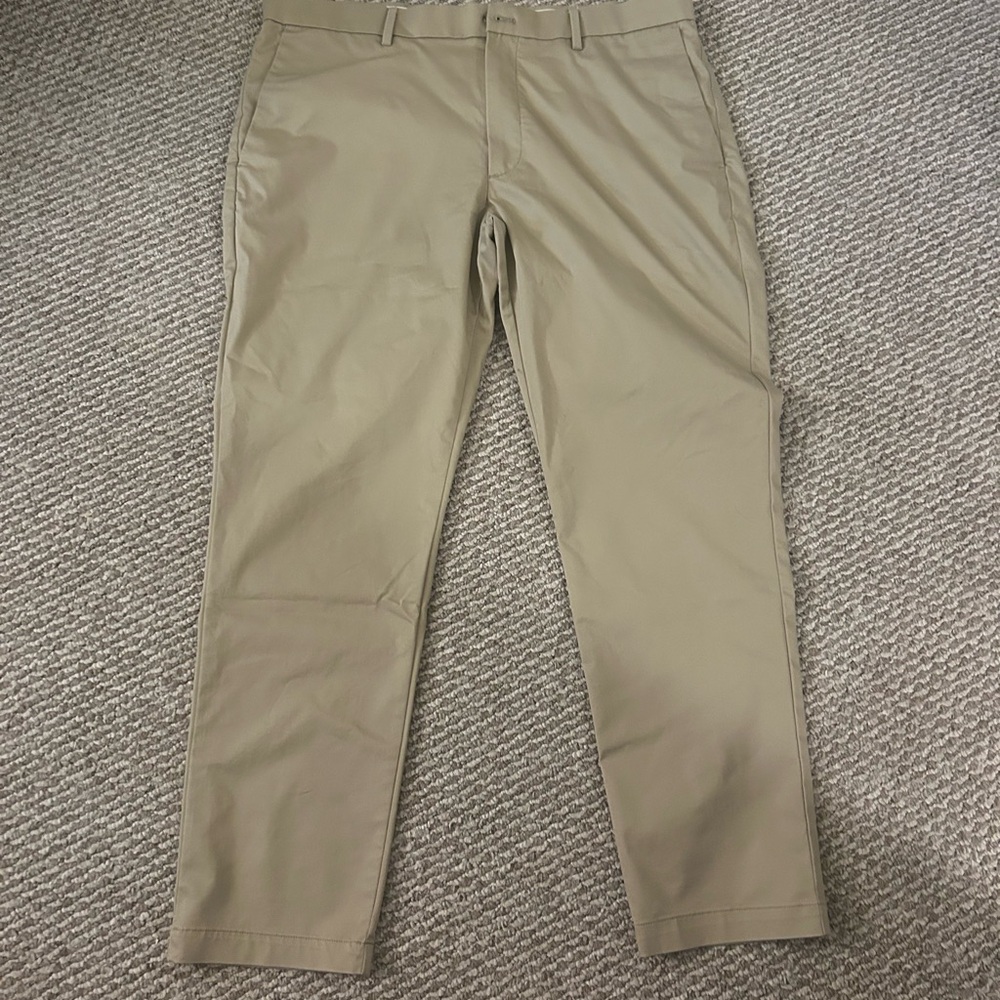 Banana Republic Men's Khaki Chinos